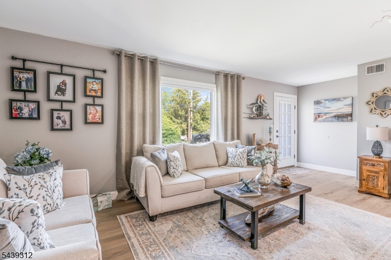 Seneca - Residential