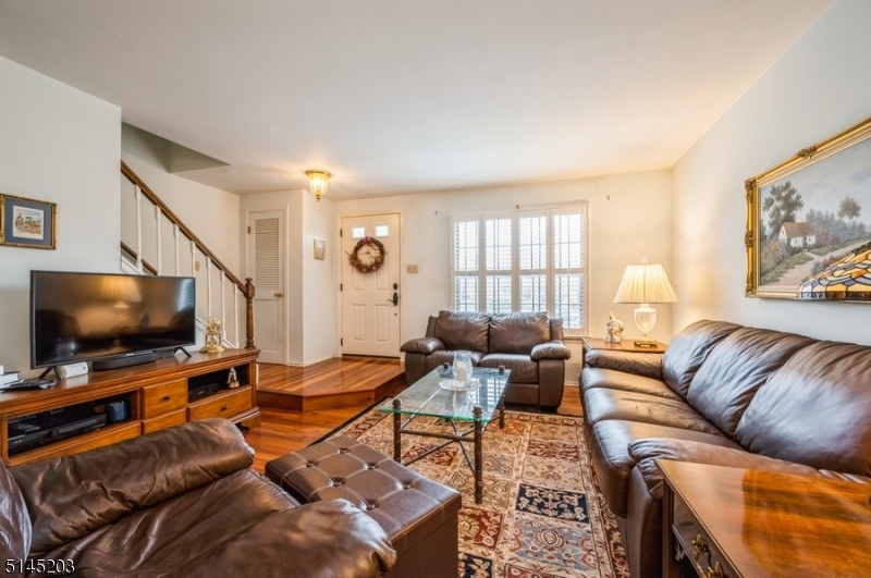 PANTHER VALLEY - Residential