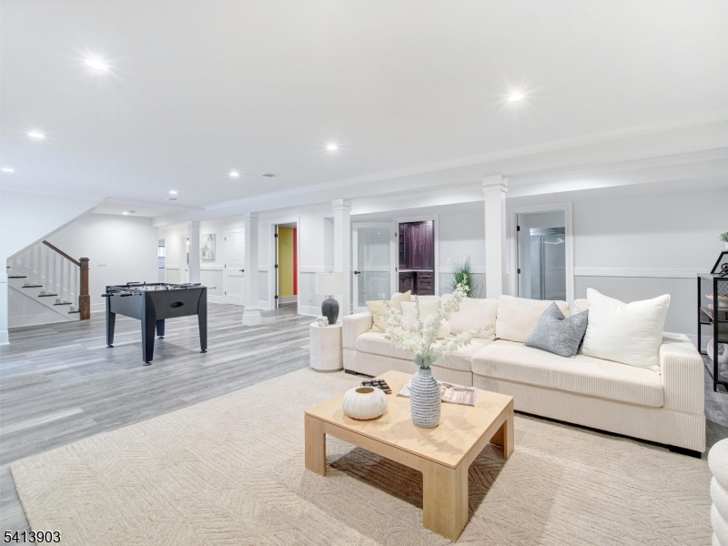 HARTSHORN - Residential