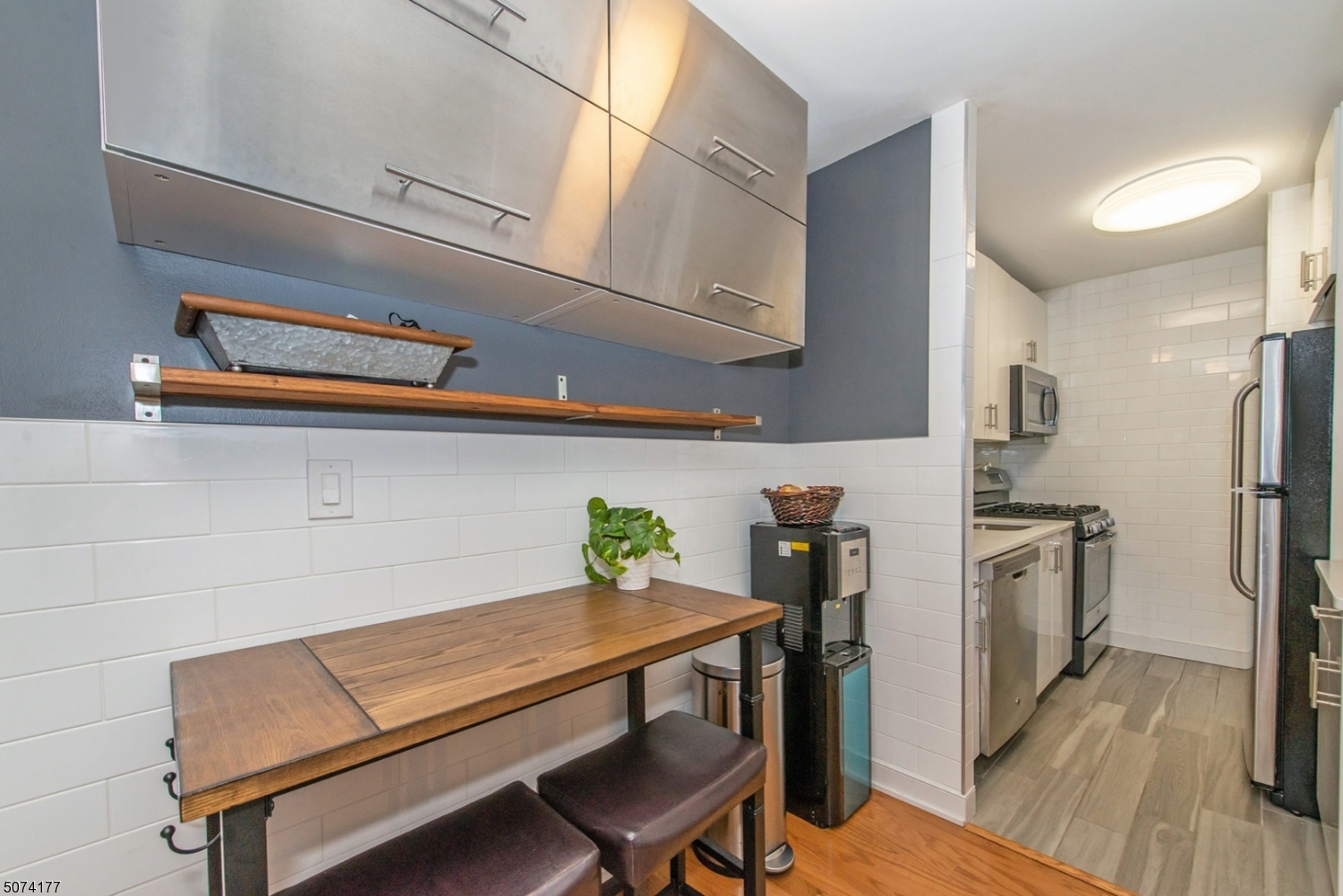 The Lenox Condo - Residential