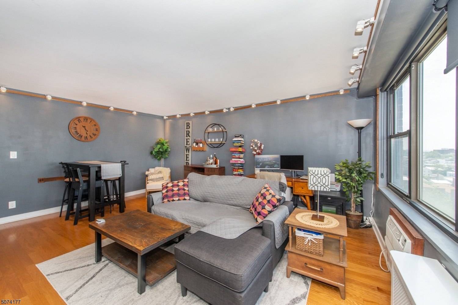 The Lenox Condo - Residential