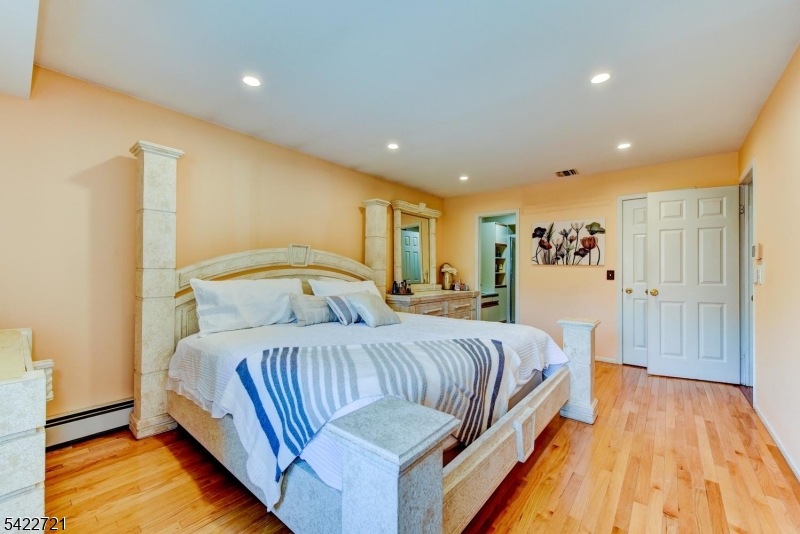 Townsquare Village - Residential