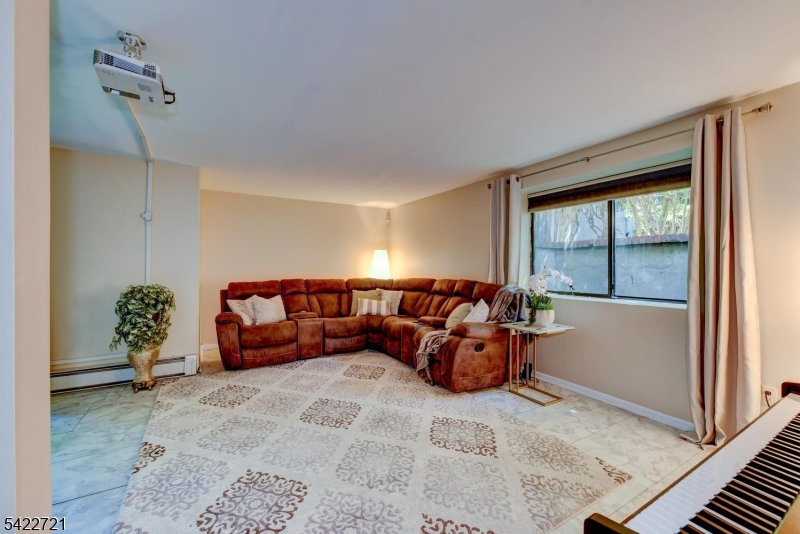 Townsquare Village - Residential