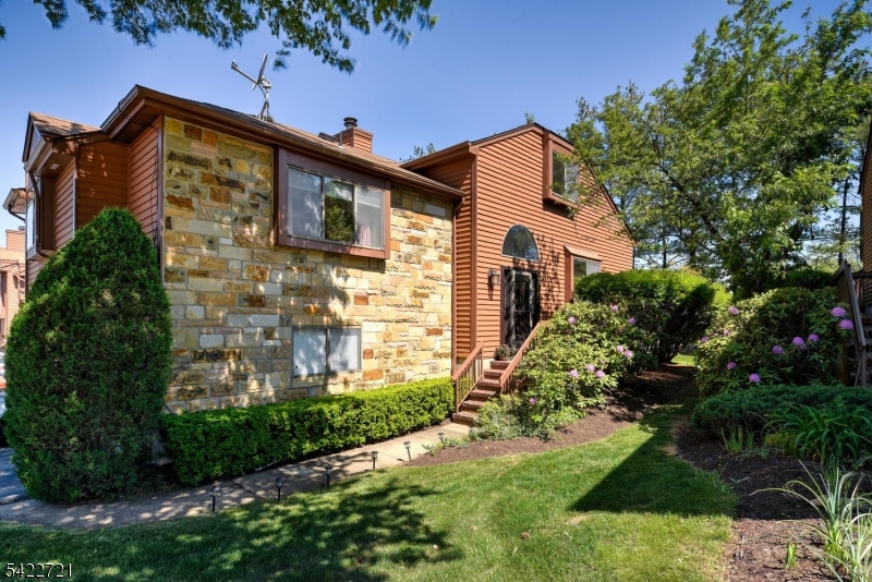 Townsquare Village - Residential