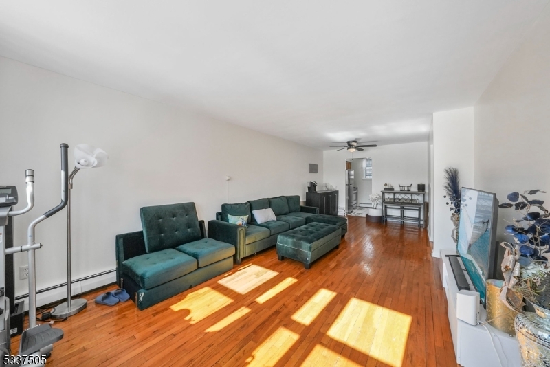 Carriage House - Residential