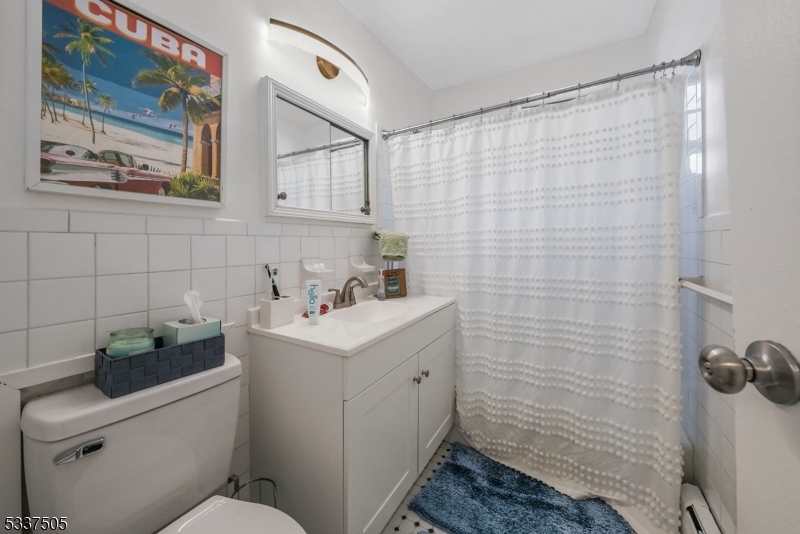 Carriage House - Residential