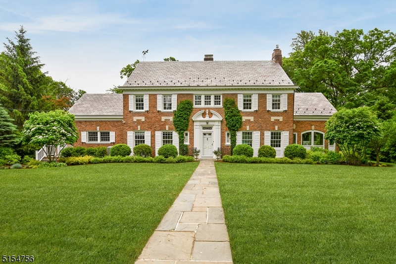 Circle of Friends - Residential