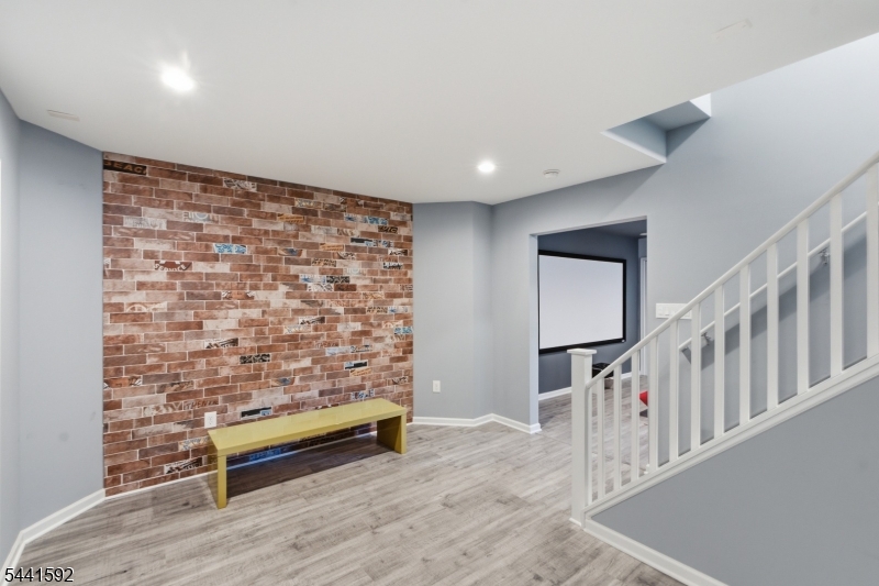 Country Classics - Residential