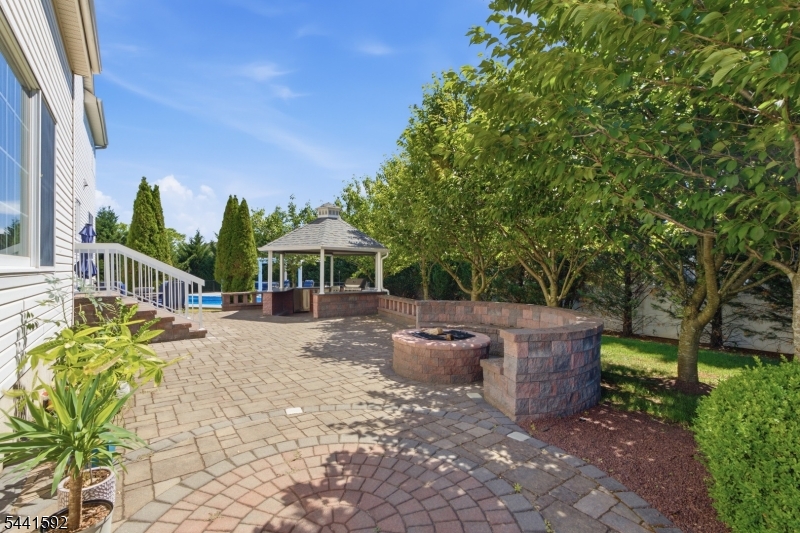 Country Classics - Residential