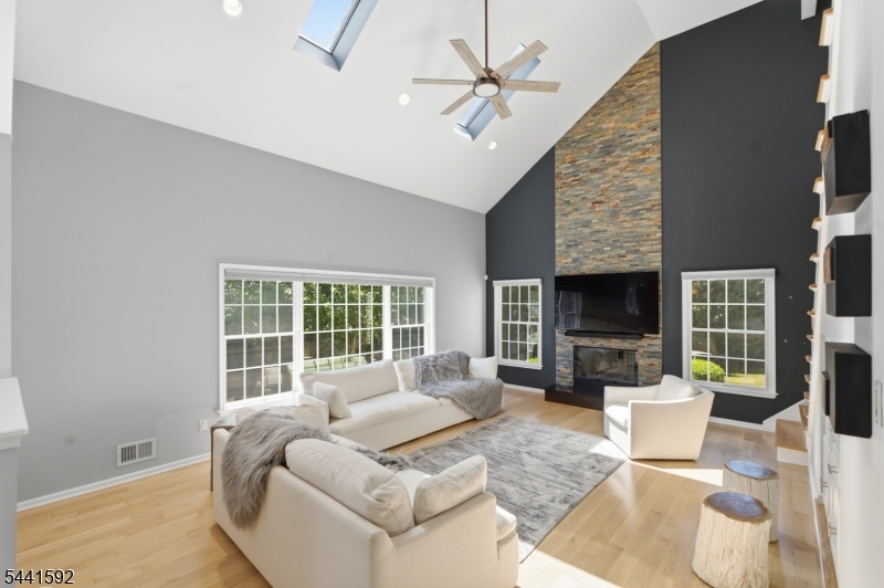 Country Classics - Residential