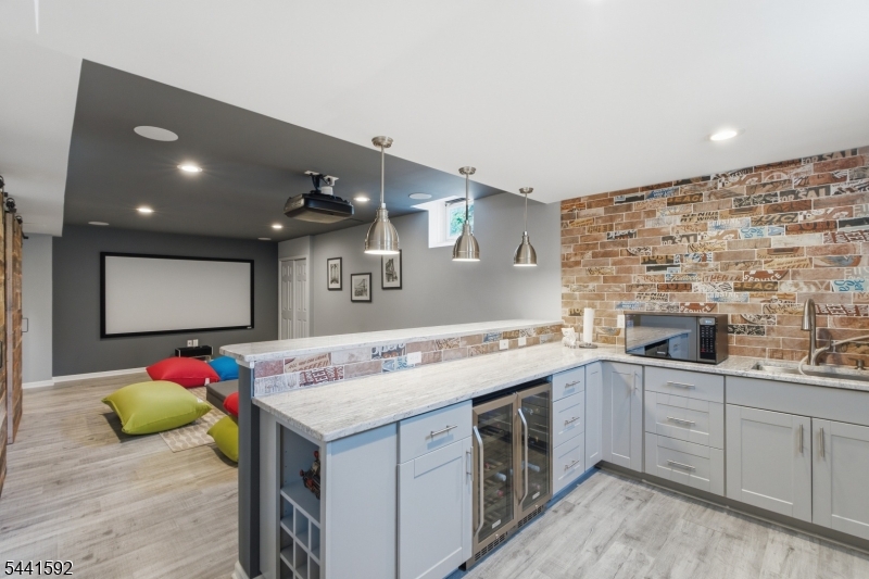 Country Classics - Residential