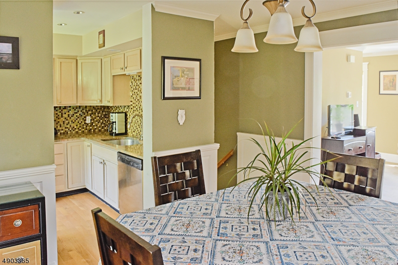 White Meadow Lake - Residential