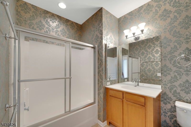 Condo/Coop/Townhouse - Residential