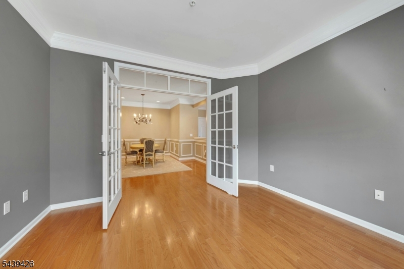 Condo/Coop/Townhouse - Residential