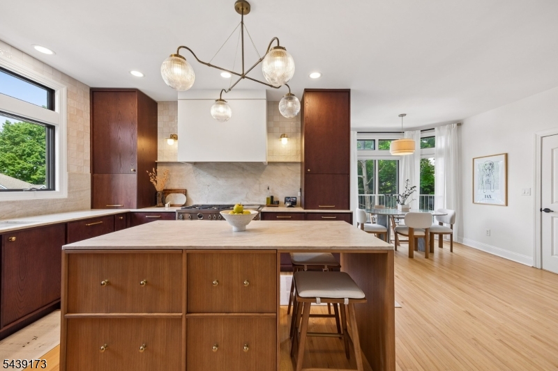 Upper Wyoming - Residential