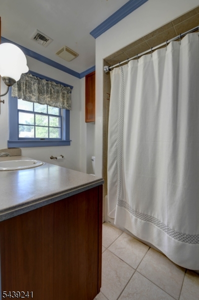 Pompton Plains - Residential