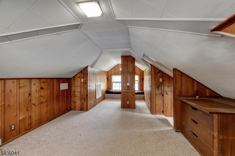 Pompton Plains - Residential