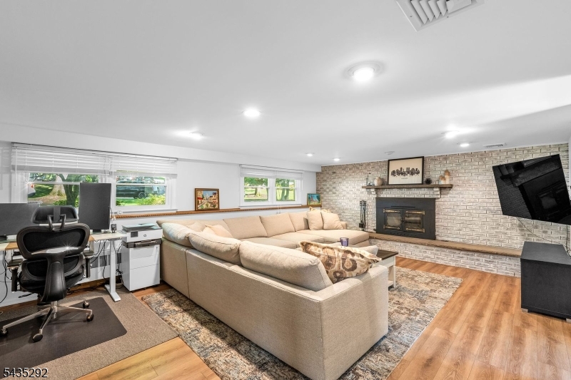 Packanack Woods - Residential
