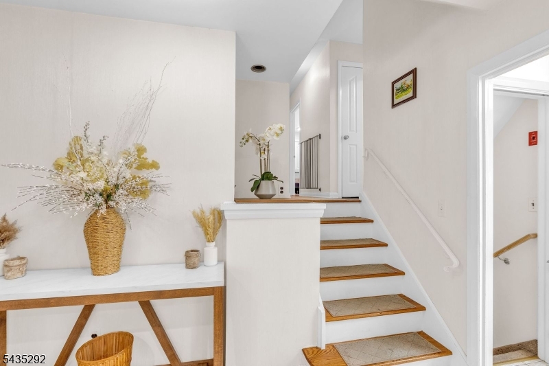 Packanack Woods - Residential