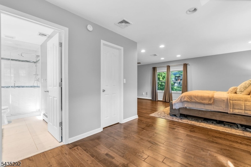 Packanack Woods - Residential