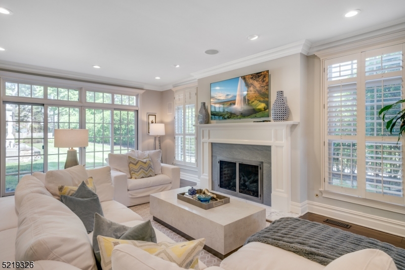 Rolling Hill - Residential