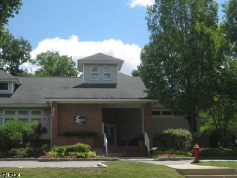 Seasons Glen - Residential