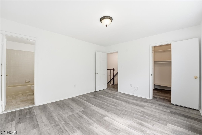 Deer Run Golf and Tennis - Residential