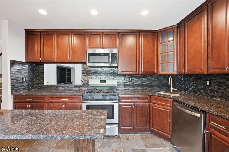 Deer Run Golf and Tennis - Residential