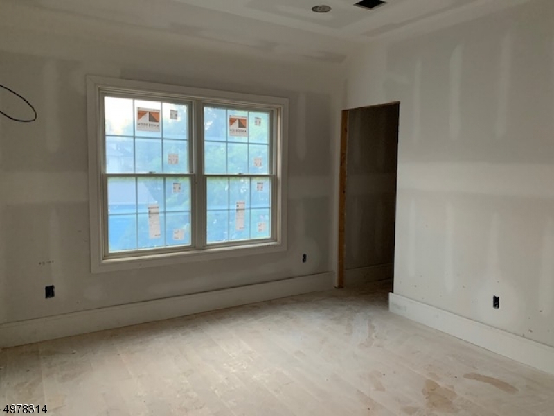 Milton Ave - Residential