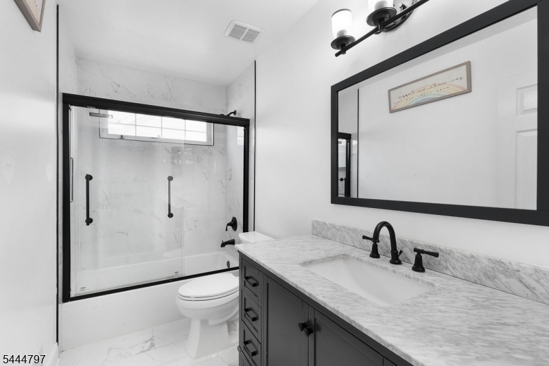 Brook Hollow - Residential