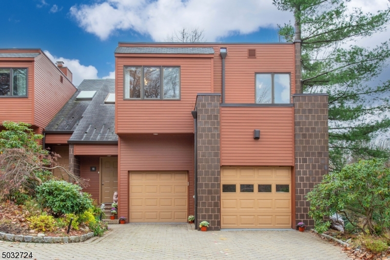 Oak Trail Condominium - Residential