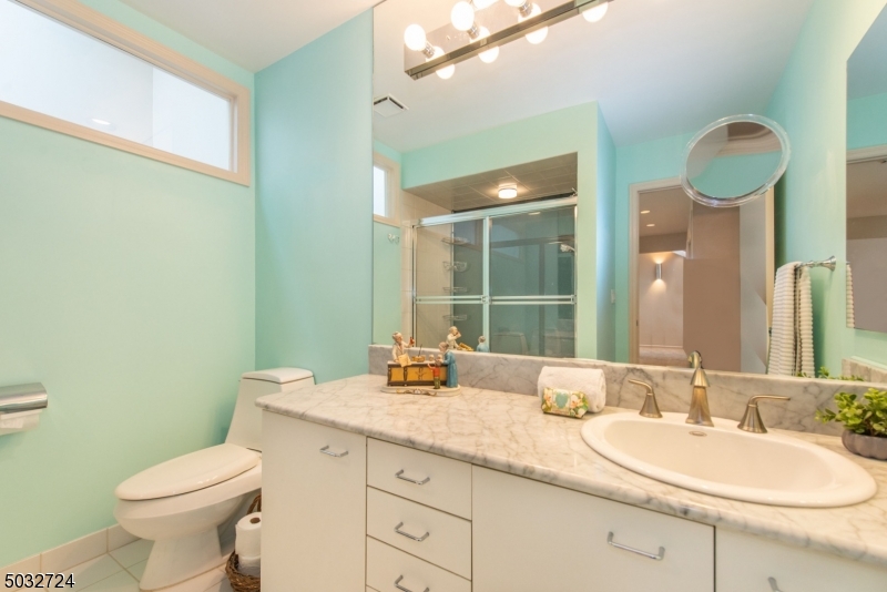 Oak Trail Condominium - Residential