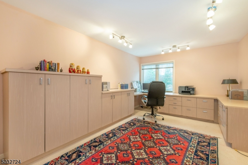 Oak Trail Condominium - Residential