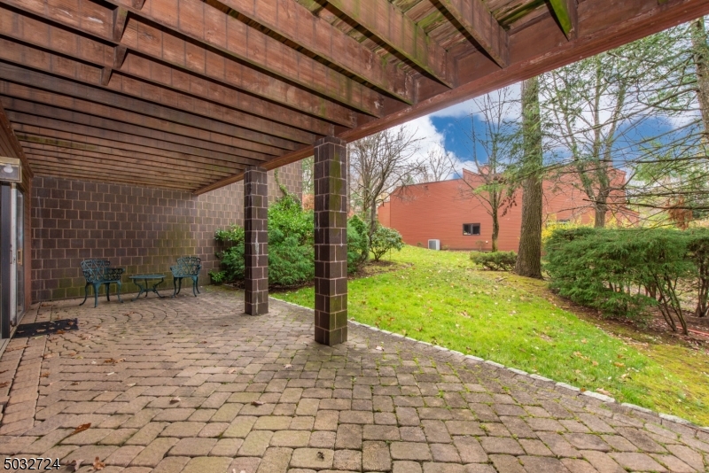 Oak Trail Condominium - Residential
