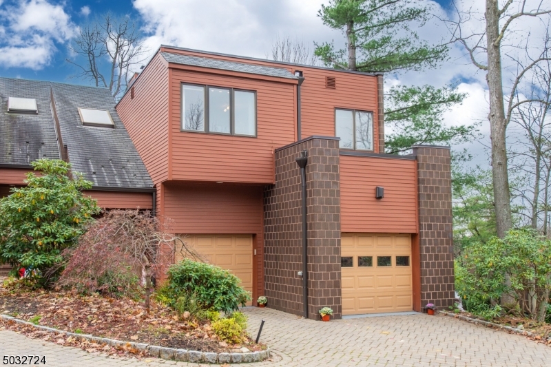 Oak Trail Condominium - Residential