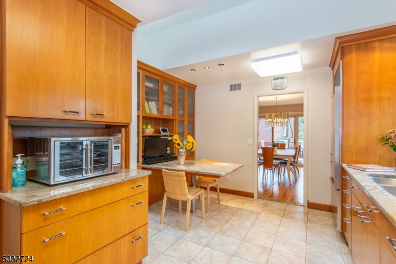 Oak Trail Condominium - Residential