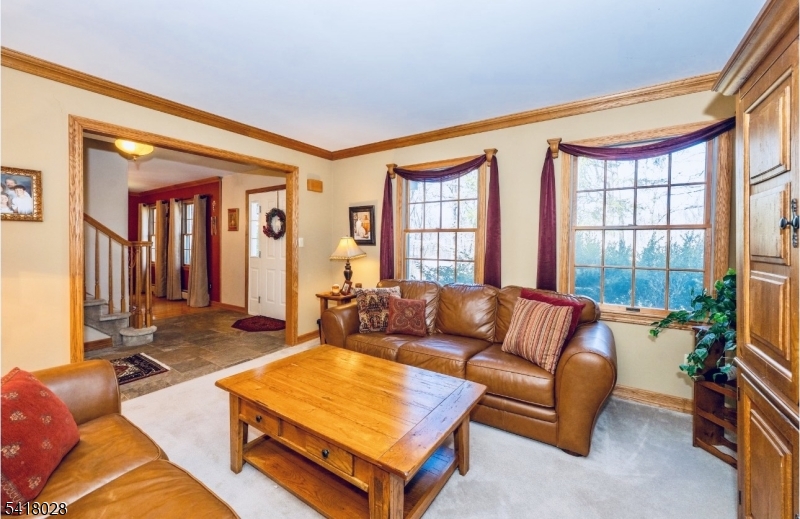 DEER TRAIL - Residential