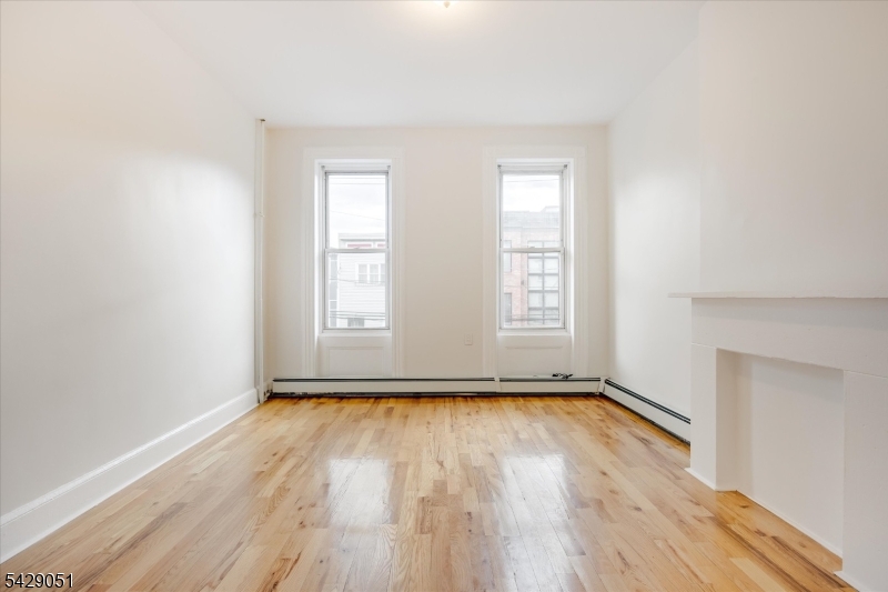 condo - Residential
