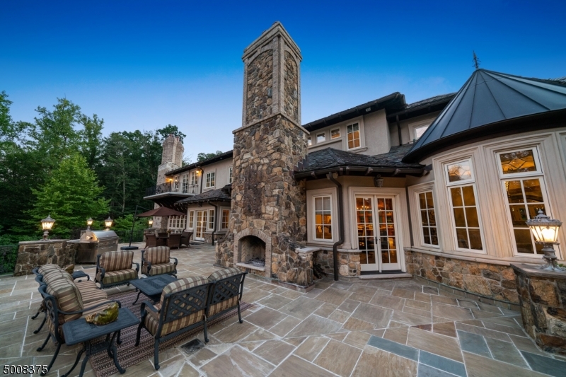 The Pond - Residential