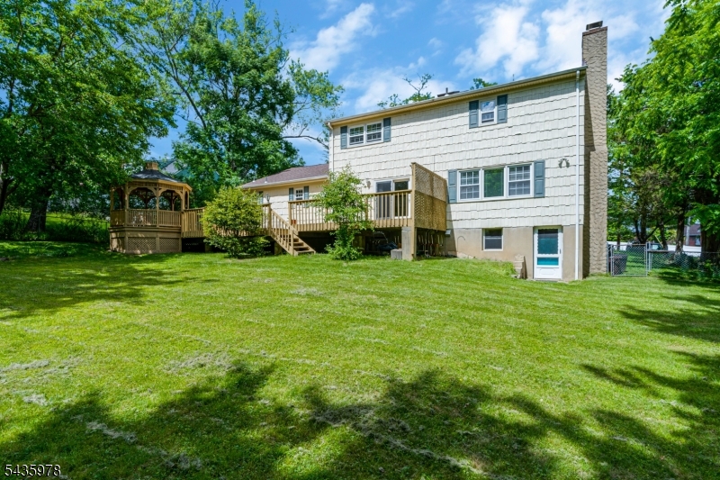 ROCK AVE HEIGHTS - Residential