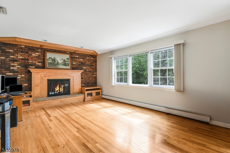 ROCK AVE HEIGHTS - Residential