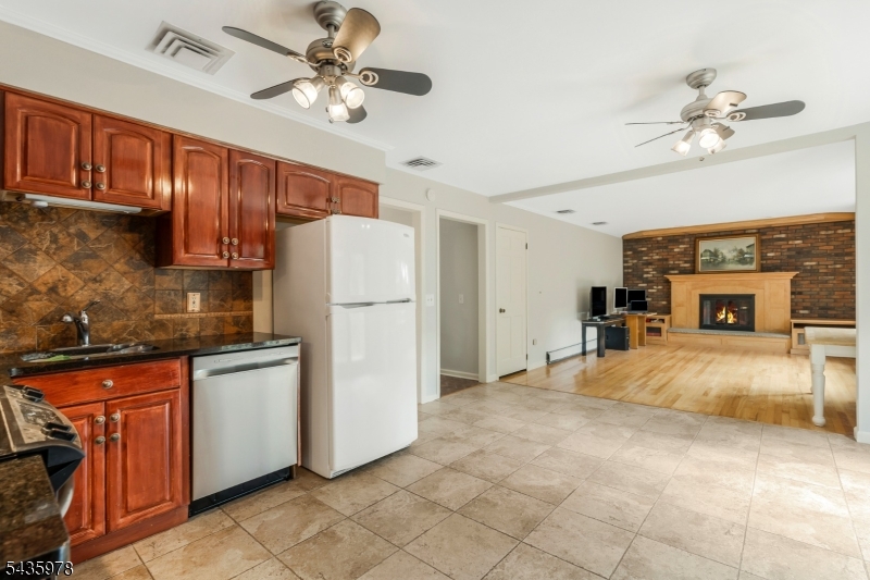 ROCK AVE HEIGHTS - Residential