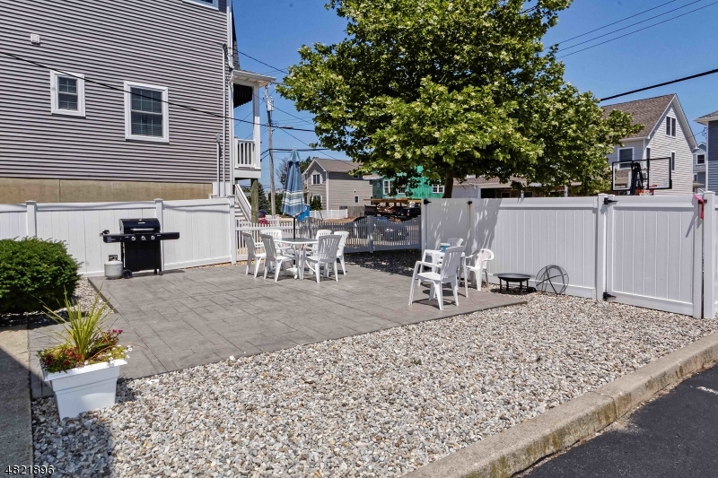 Runaway Bay - Residential