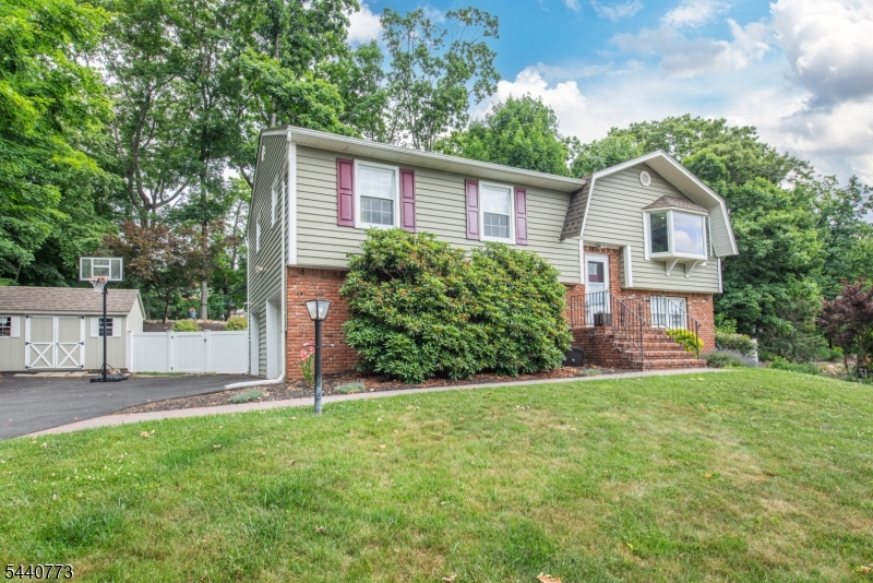 Shore Hills - Residential