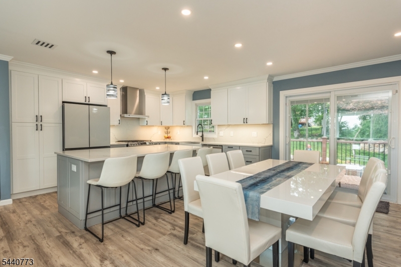 Shore Hills - Residential
