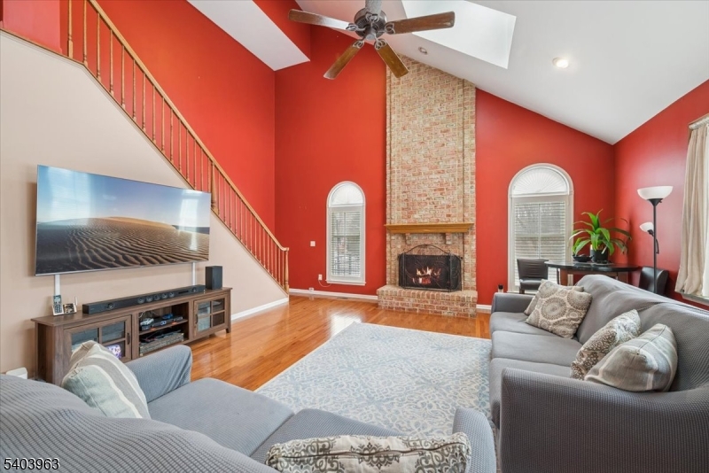 HUNTERDON RIDGE - Residential
