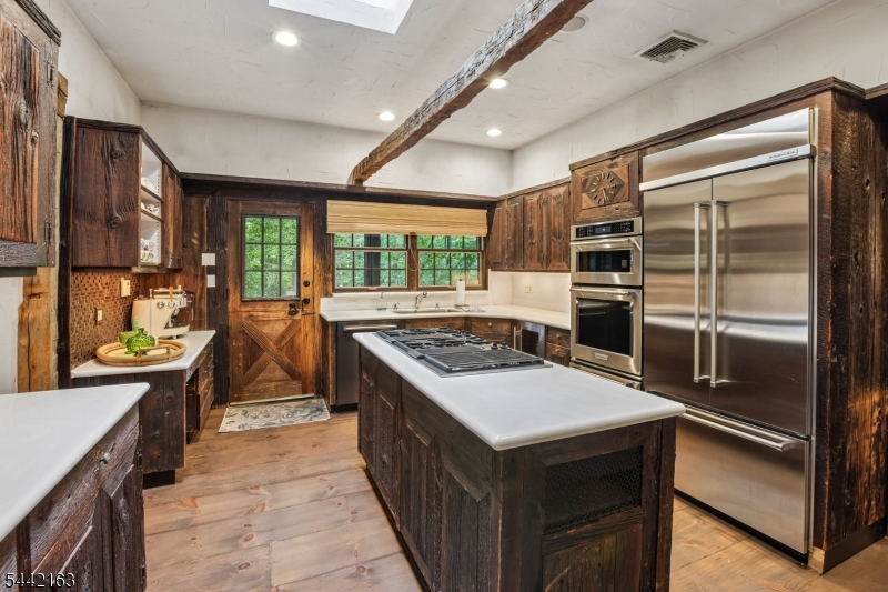 Pines Lake - Residential