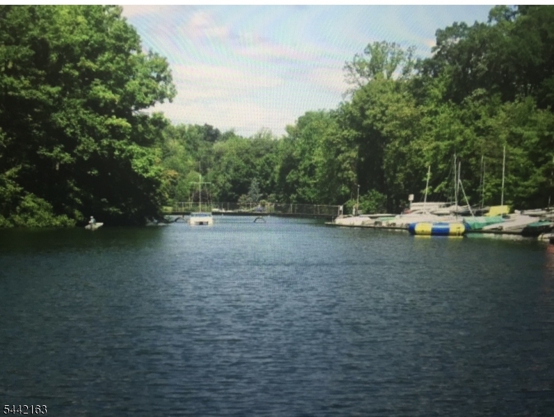 Pines Lake - Residential