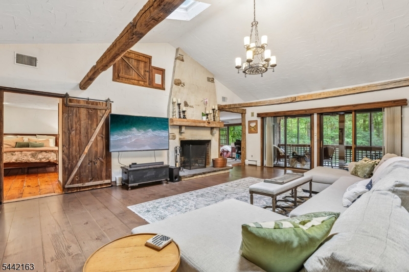 Pines Lake - Residential