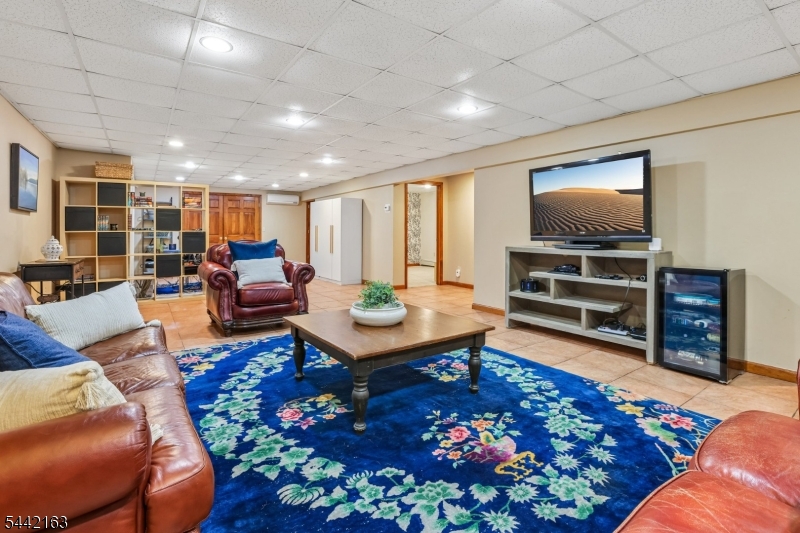 Pines Lake - Residential